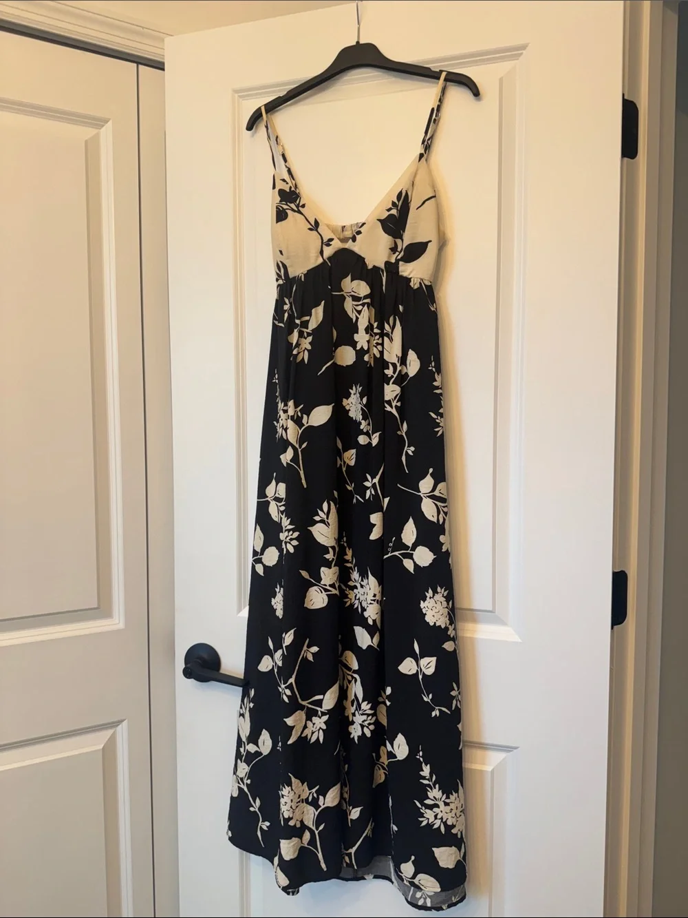 nike dress black Women's Sportswear Essential 